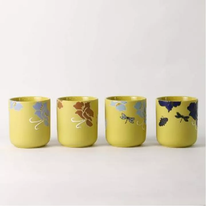 Castiçal de arte pintada à mão com sussurro floral